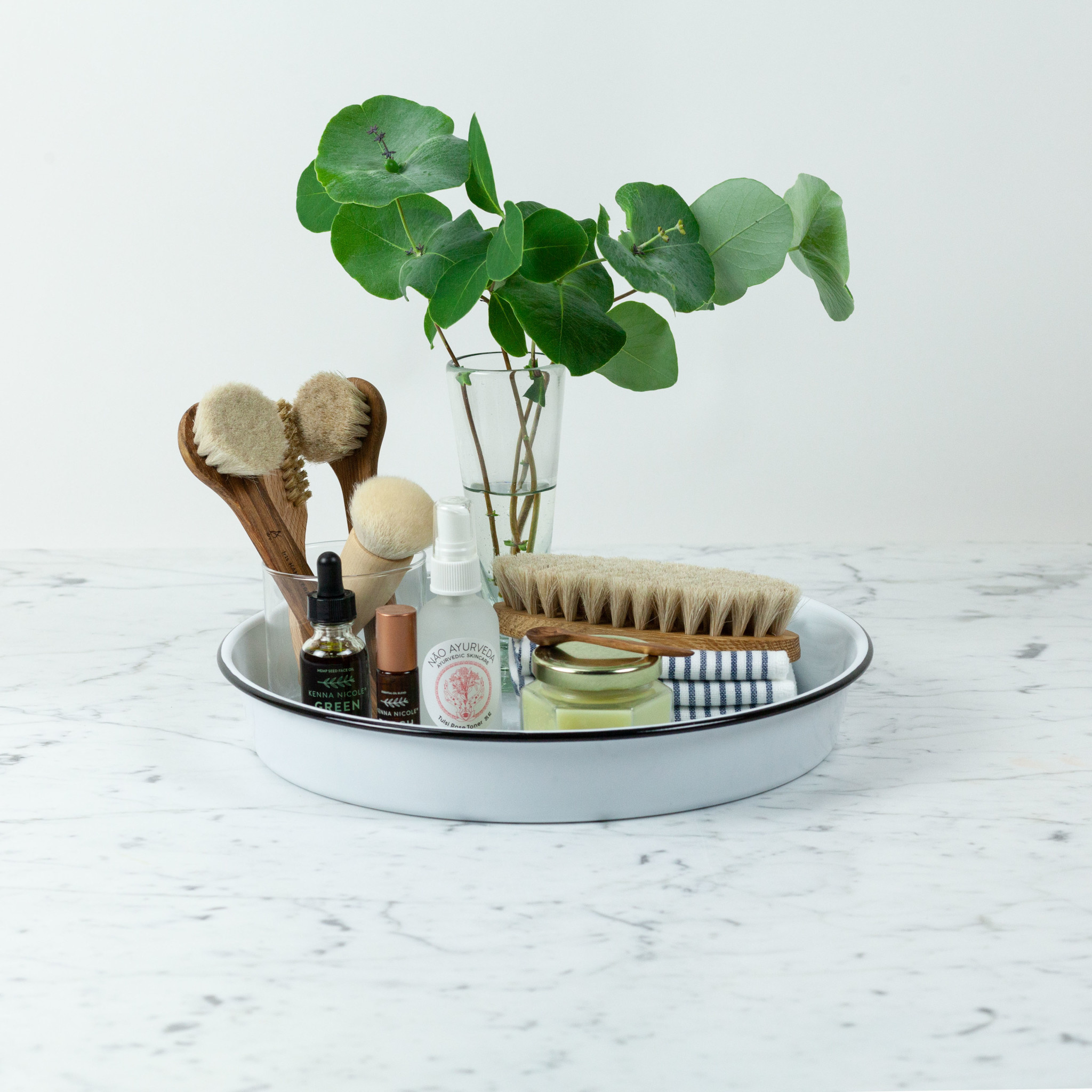 Iris Hantverk Swedish Horsehair Face Brush - Wet or Dry Use